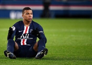 10 cau thu nhan luong cao nhat 2