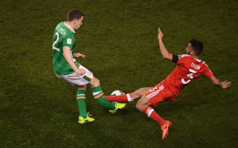 Top 10 pha chấn thương kinh hoàng trong bóng đá 1 10 pha chan thuong kinh hoang trong bong da anh dai dien