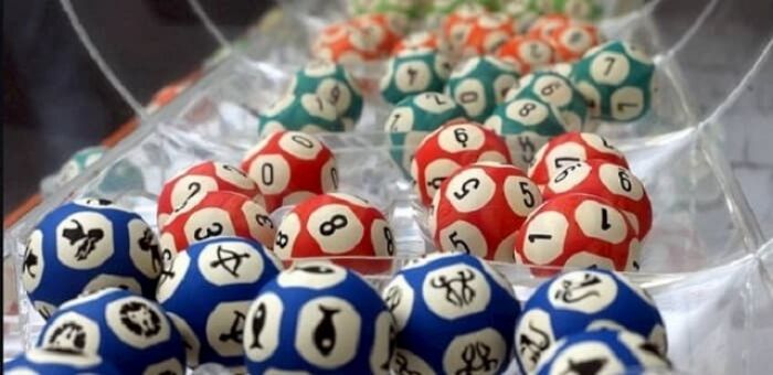 Cách đánh này yêu cầu người chơi phải phân biệt được đầu đề và đuôi đề của mỗi ngày là bao nhiêu Cách đánh này yêu cầu người chơi phải phân biệt được đầu đề và đuôi đề của mỗi ngày là bao nhiêu