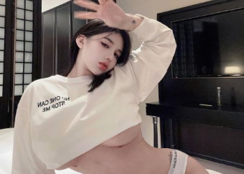 KIÊU KỲ VÀ GỢI CẢM CỦA DEMON_FOL 18 KIÊU KỲ VÀ GỢI CẢM CỦA DEMON_FOL