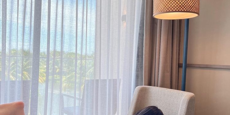 Quyến Rũ Khó Cưỡng–Hoàng Diệu Linh ! 1 Quyến Rũ Khó Cưỡng–Hoàng Diệu Linh !